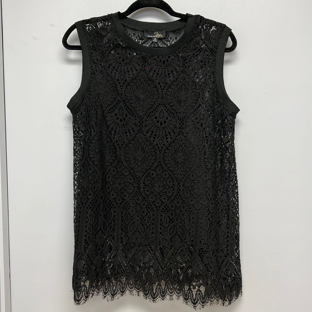 NWT Suzanne Betro Tank with Lace Overlay